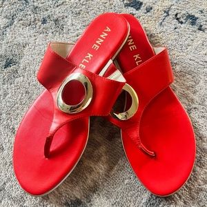 Anne Klein Gia Flat Sandals size 9